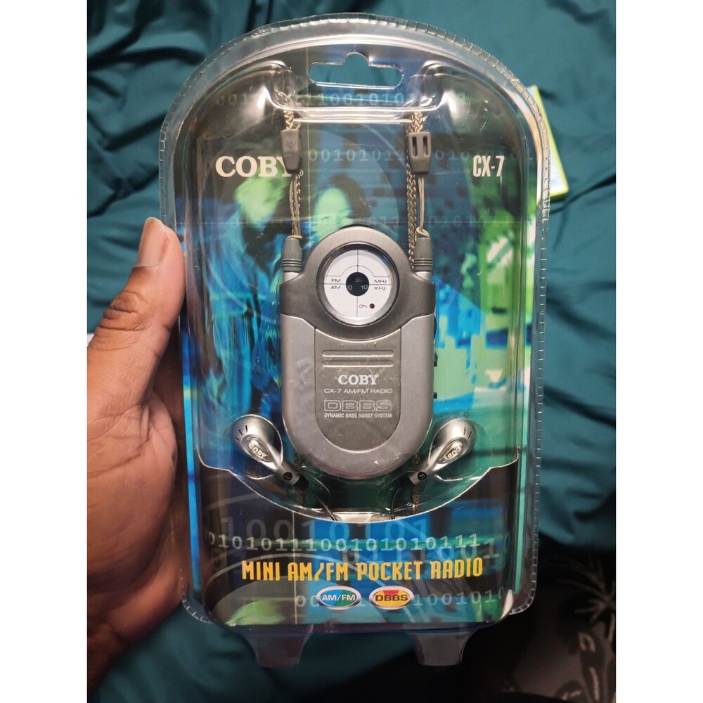New Coby CX-7 Mini AM FM Pocket Radio DBBS Earphones Silver Music NIP